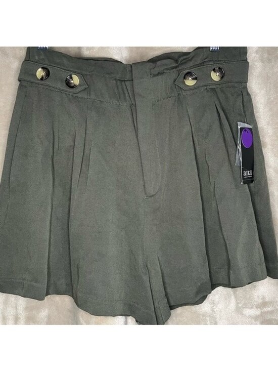 a.n.a Pants - a.n.a A New Approach High Waisted Green Pleated Shorts Front Pocket Size 12